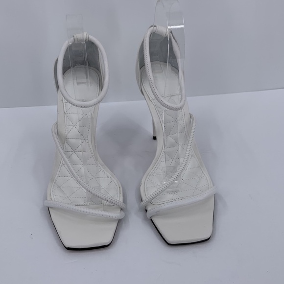 Schutz Gaiah ankle strappy sandal shoe stiletto heel white leather new 8.5 - Picture 4 of 8